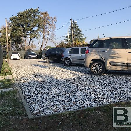 Bba2Passi Bed & Breakfast Marina di Massa Exterior photo